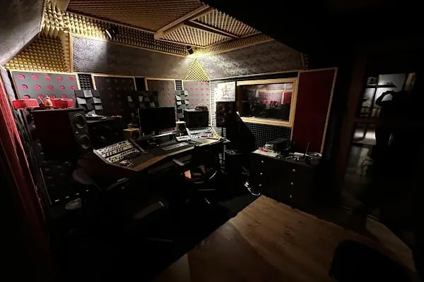 Locca Records / Müzik Fabrikası - Resim 5