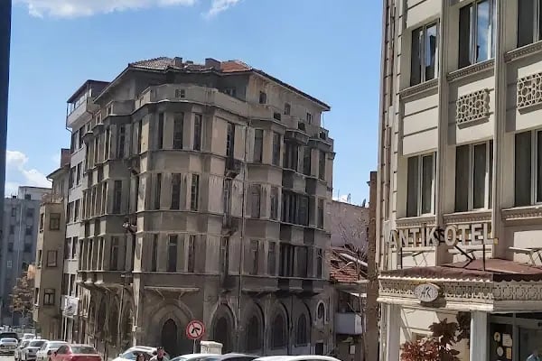 Kar yağdı Türbesi - Resim 12