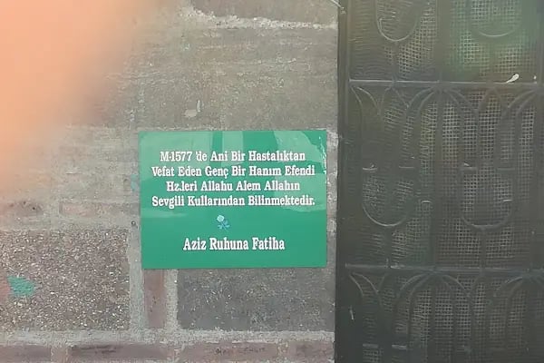 Kar yağdı Türbesi - Resim 20