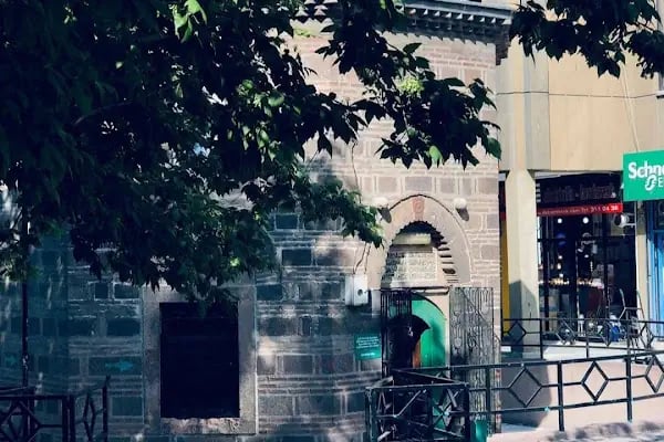 Kar yağdı Türbesi - Resim 13