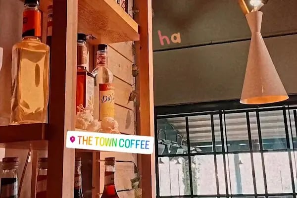 THE TOWN COFFEE - Resim 2