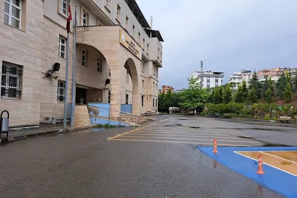 Çayırova Kız Anadolu İmam Hatip Lisesi - Resim 2