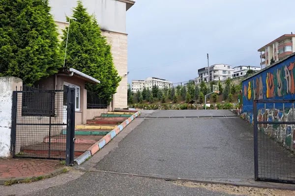 Çayırova Kız Anadolu İmam Hatip Lisesi - Resim 4