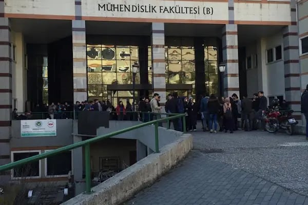 Kocaeli Üniversitesi Mühendislik Fakültesi Dekanlık - Resim 11