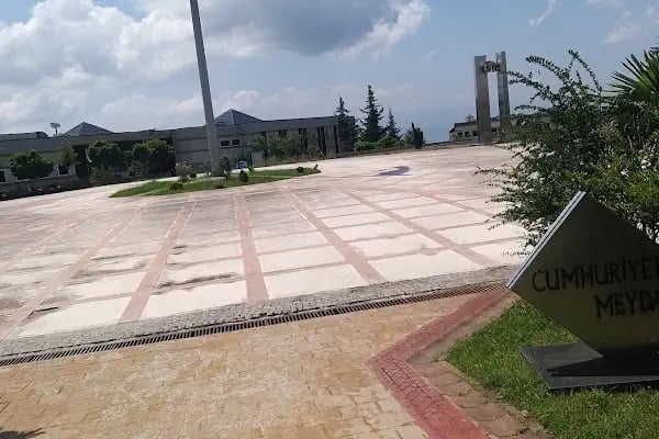 Kocaeli Üniversitesi Mühendislik Fakültesi Dekanlık - Resim 4