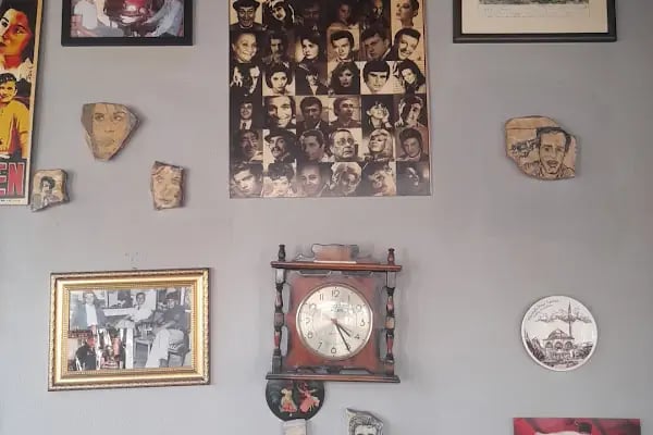 Tarihi Arasta Çay Bahçesi - Resim 8