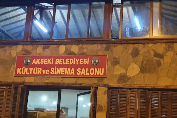 AKSEKI BELEDIYESI KULTUR VE SINEMAA SALONU - Resim 1