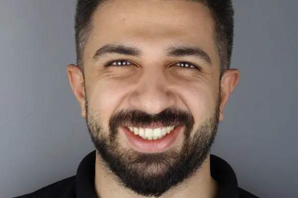 Özkan Karabat Dental Studio - Resim 9