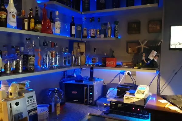 Cheers Bar - Resim 8
