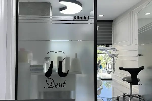 Pi Dent Ağız ve Diş Sağlığı Polikliniği Ataşehir ( Pident ) - Resim 2