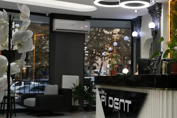 Pi Dent Ağız ve Diş Sağlığı Polikliniği Ataşehir ( Pident ) - Resim 9
