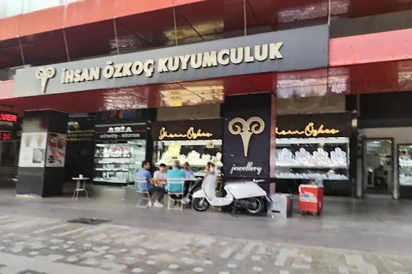 Playlab Bilardo ve Oyun-Eğlence Merkezi - Resim 11