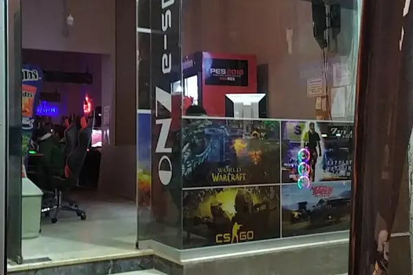 oN7 playstation cafe - Resim 15