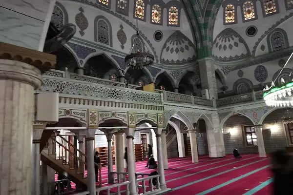 Bağcılar Merkez Camii - Resim 7