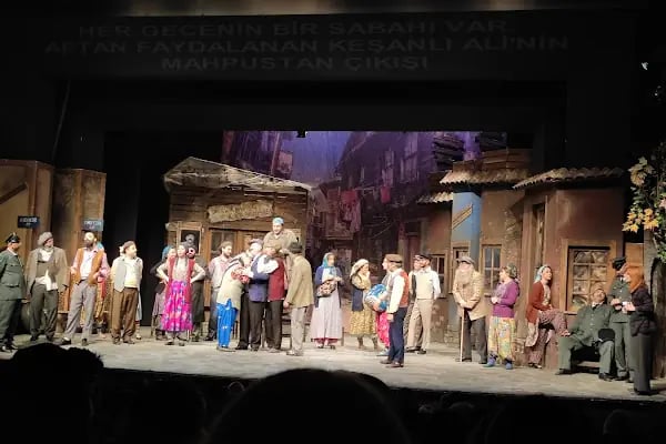 Ahmet Vefik Paşa Bursa Devlet Tiyatrosu - Resim 4
