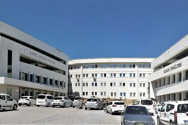Sakarya Üniversitesi Siyasal Bilgiler Fakültesi - Resim 20