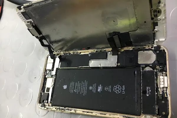 Mİ SHOP CEP TELEFONU & PC LAPTOP BAKIM ONARIM HİZMETLERİ - Resim 1
