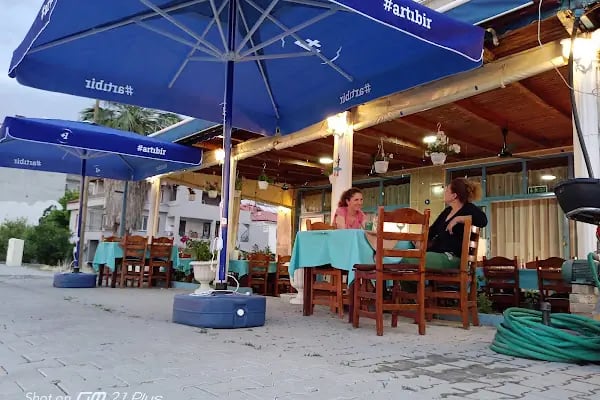 Deli Divane Meyhane Restaurant - Resim 2