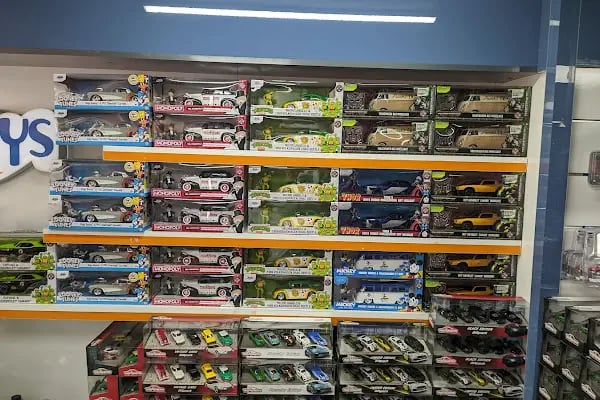PARK TOYS OYUNCAK MAĞAZASI - Pilsan Hot Wheels Barbie Clementoni Satıcı oyuncak mağazası - Resim 18