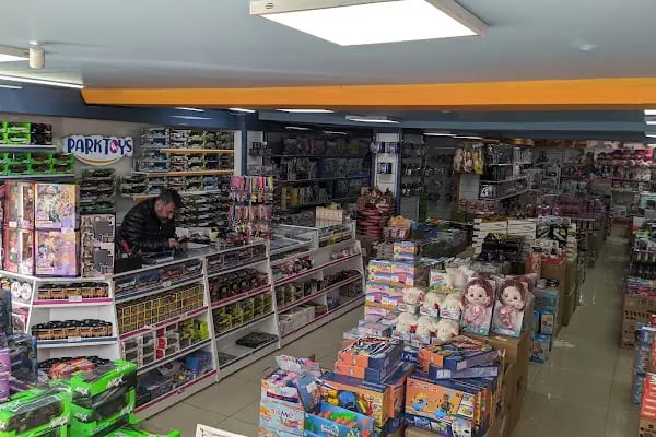 PARK TOYS OYUNCAK MAĞAZASI - Pilsan Hot Wheels Barbie Clementoni Satıcı oyuncak mağazası - Resim 8