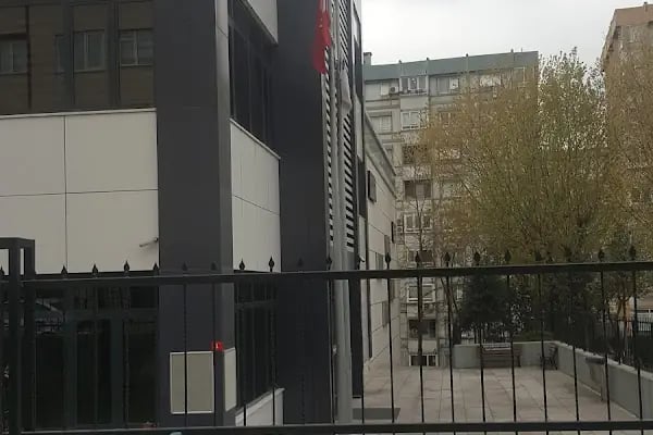 Altınyıldız Semt Havuzu Ve Bilgi Evi - Resim 16