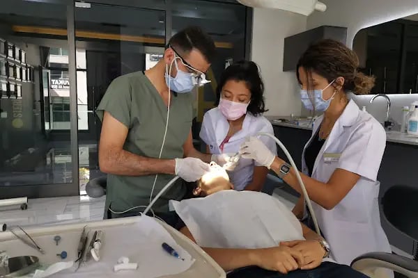 Ovadent Ağız Ve Diş Sağlığı Polikliniği - Resim 14