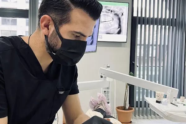 Ovadent Ağız Ve Diş Sağlığı Polikliniği - Resim 19