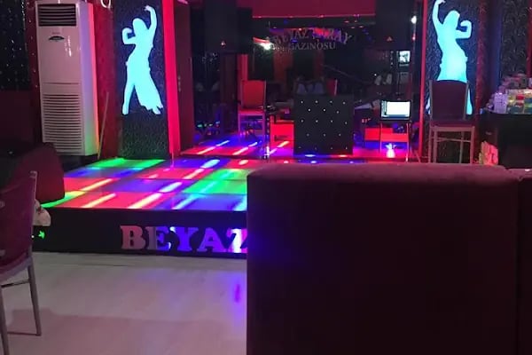 Beyaz Saray Eğlence Merkezi - Resim 11