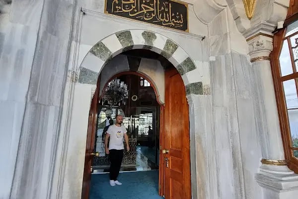 Gülbahar Hatun Türbesi - Resim 15