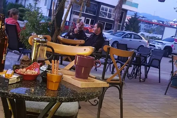 Şehzade Cafe &amp; Restaurant - Resim 18