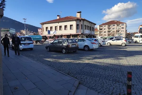 Akşehir Dünyanın Ortası Anıtı - Resim 16