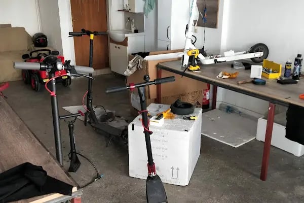 E-ride Antalya Elektrikli Scooter servis , akülü araba tamircisi,scooter tamiricisi, elektrikli scooter teknik servis - Resim 3