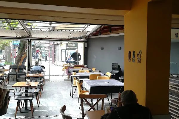 İnciraltı Cafe - Resim 3