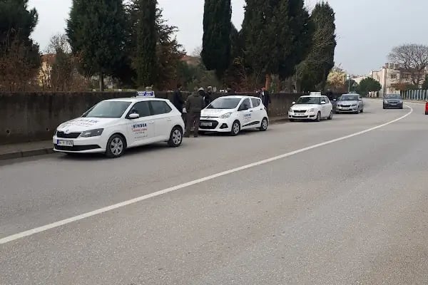 Şimşek Sürücü Kursu - Resim 16