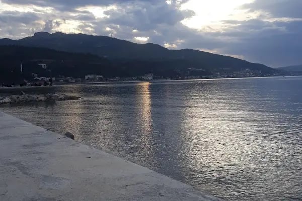 Kurşunlu Halk Plajı - Resim 13
