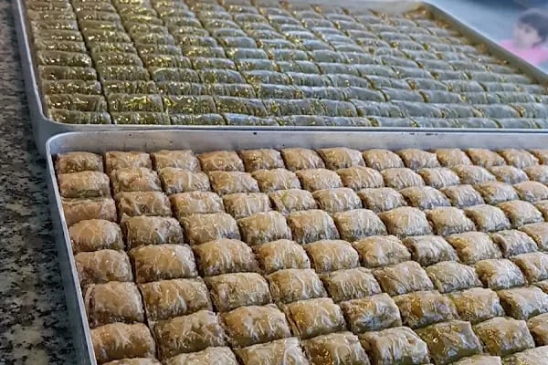 Urfa çıtır baklava Akçakale Şubesi - Resim 13