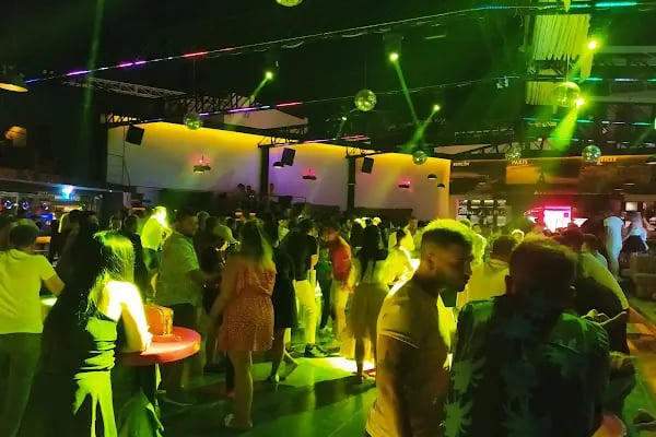 X Roof Bar - Resim 12
