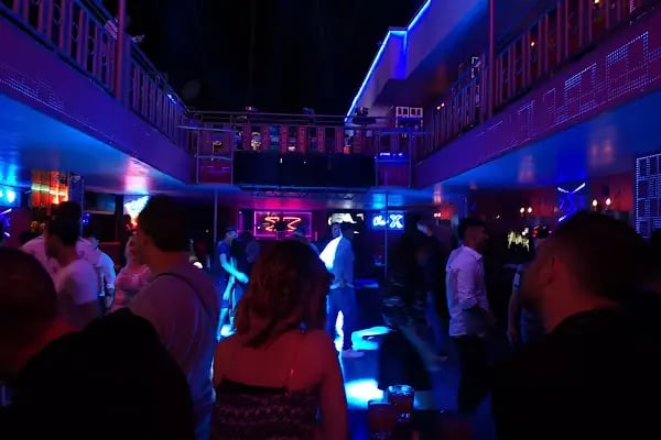 X Roof Bar - Resim 17