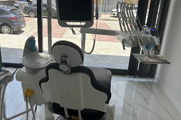 Özel MESADENT Ağız ve Diş Sağlığı Polikliniği - Resim 4
