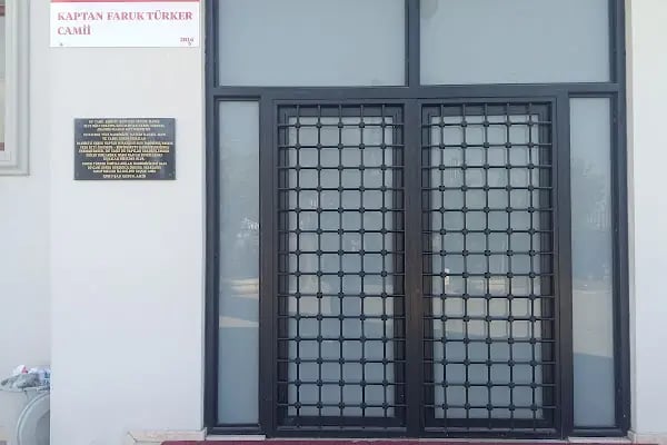 Kaptan Faruk Türker Camii - Resim 14