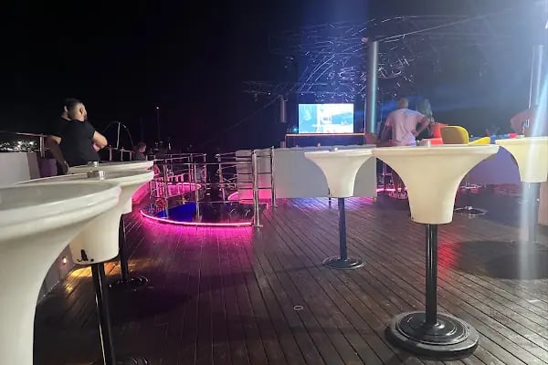 Club Catamaran Bodrum - Resim 4