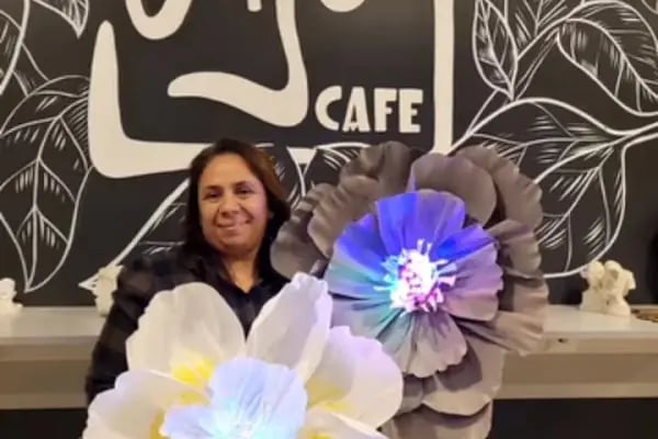 EMJOY CAFE - Resim 7