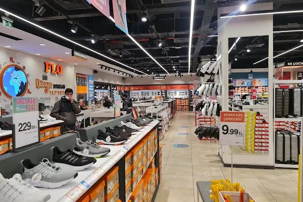 FLO Outlet Bağcılar 212 AVM Mağazası - Resim 7