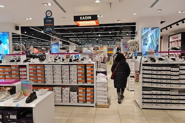 FLO Outlet Bağcılar 212 AVM Mağazası - Resim 9