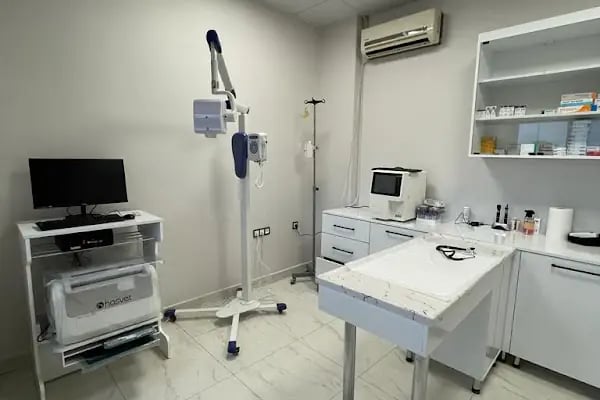 Beyhekim Veteriner Kliniği - Resim 6