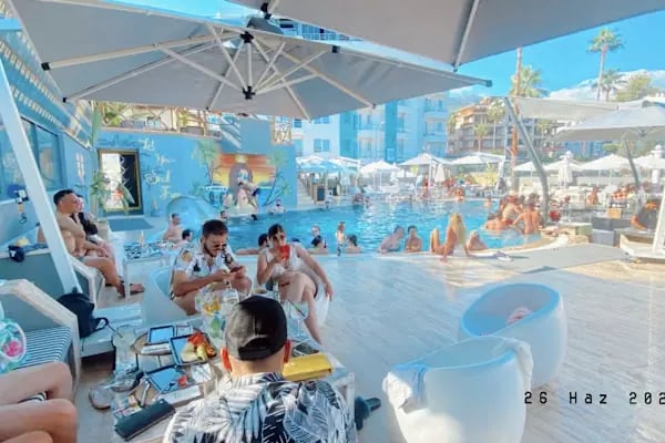 Hugo Beach Club Alanya - Resim 19