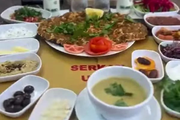 Adana sofrası - Sefer Usta - Resim 3