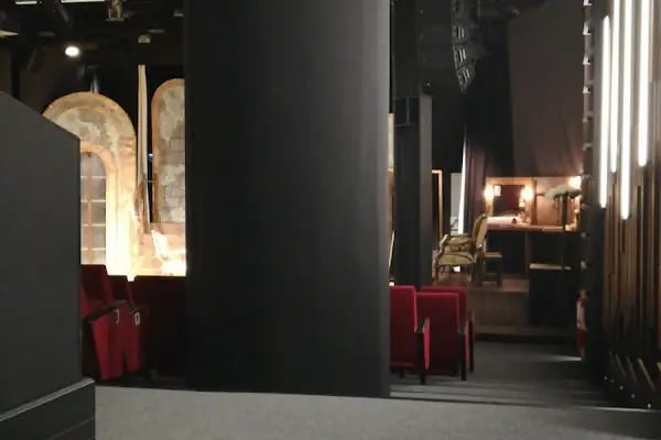 Antalya Büyükşehir Belediyesi Şehir Tiyatrolari Mall Of Antalya Sahnesi - Resim 5