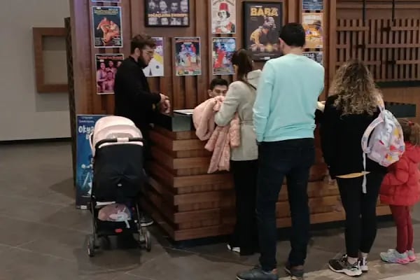 Antalya Büyükşehir Belediyesi Şehir Tiyatrolari Mall Of Antalya Sahnesi - Resim 7
