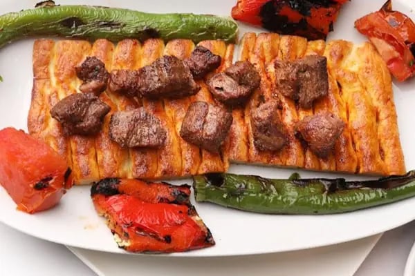 Adıyaman Çiğköftecisi &amp; Dondurma &amp; Vuslat Çay Evi - Resim 16